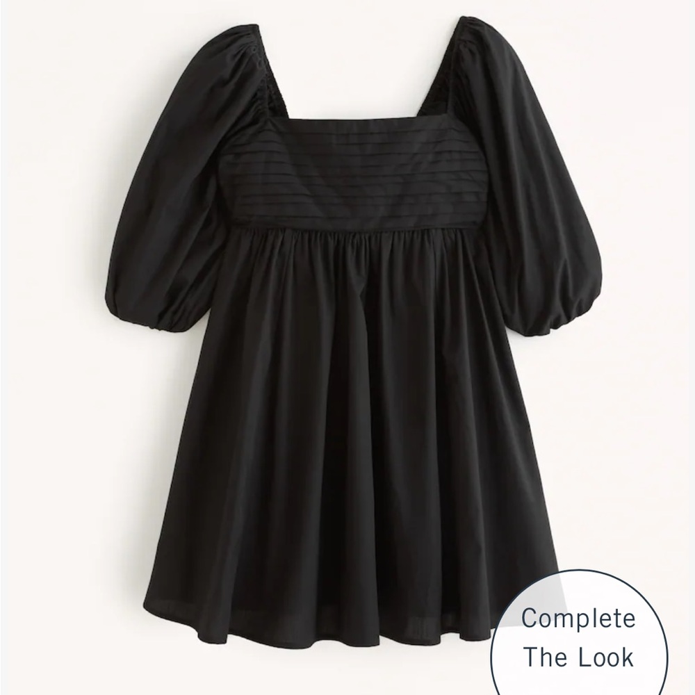 Abercrombie Emerson Ruched Puff Sleeve Mini Dress
Worn One 
Dry Cleaned